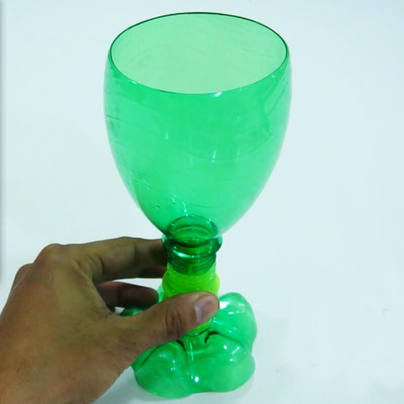 11 plastic bottle glass 4