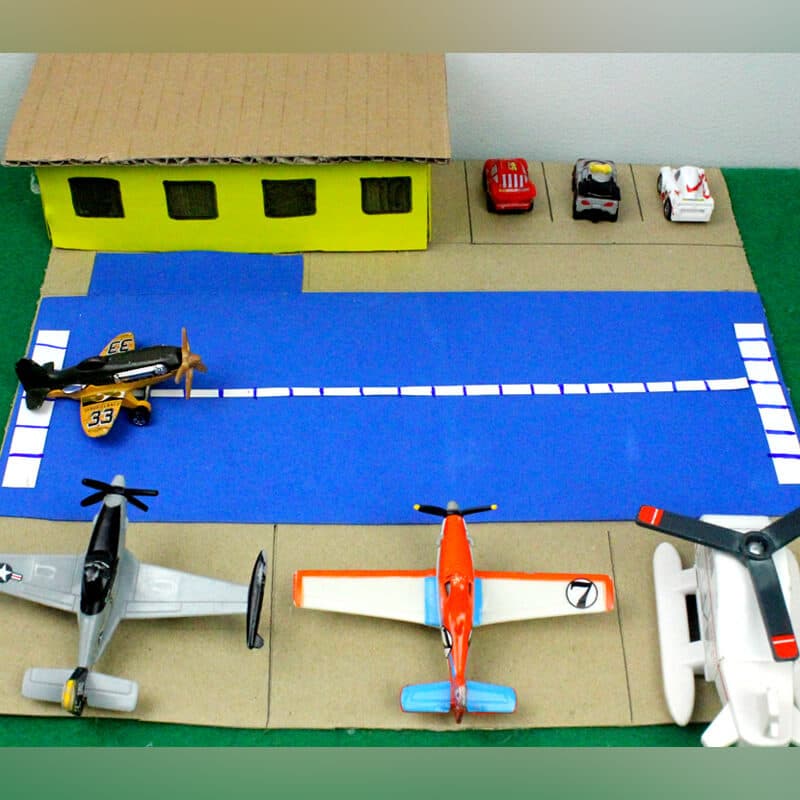 18 airport toy 3