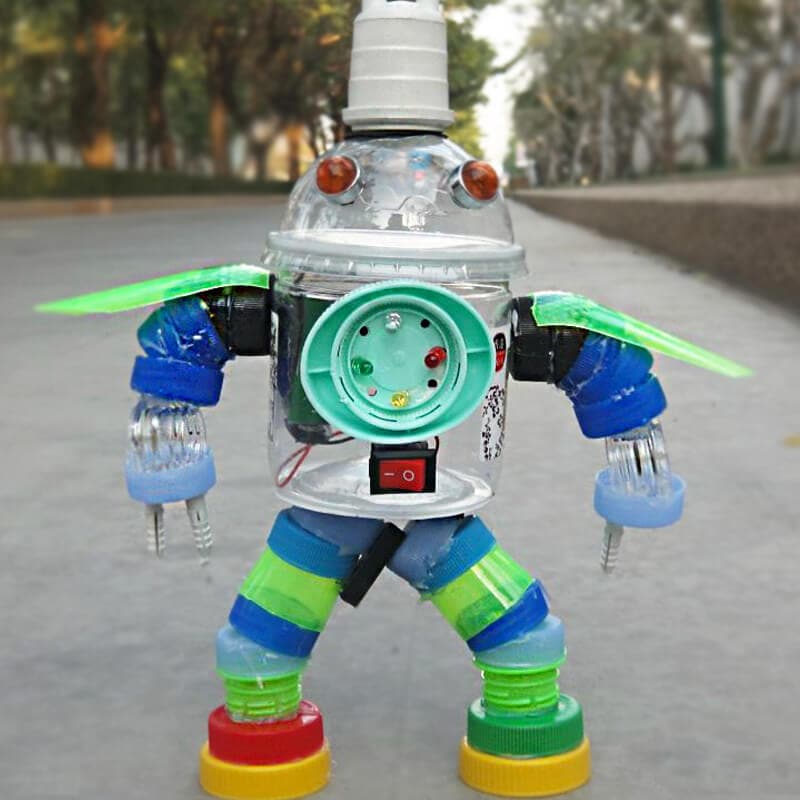 7 plastic bottle robot copy 6