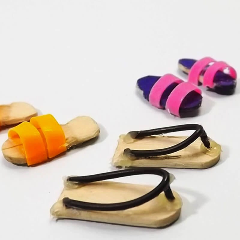 miniature sandal 17