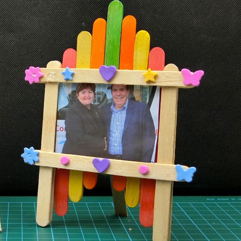 popsicle stick photo frame 17