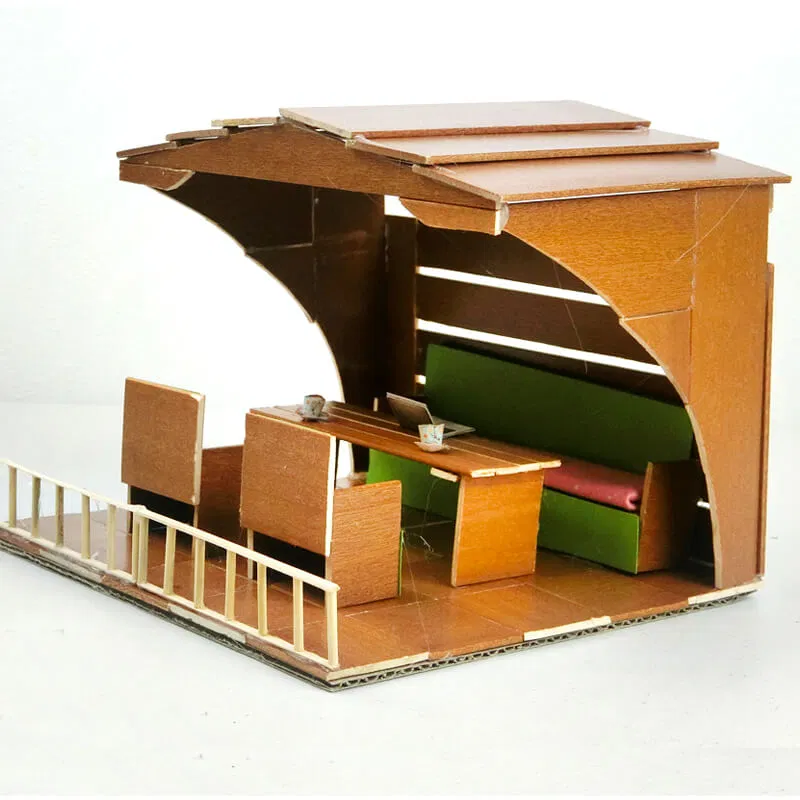 23 wooden dollhouse 18