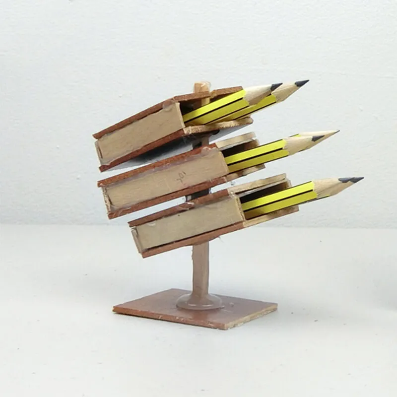 8 pen holder 8
